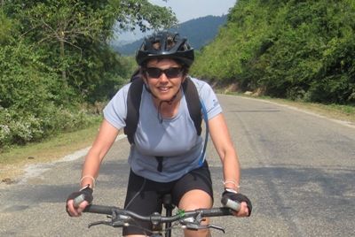 Evelyn Mullins Cycling on the  tour with redspokes