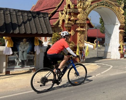 Explore redspokes' North Thailand Bicycle Tour