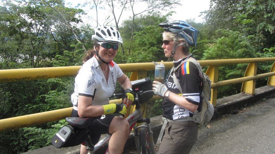 5 star review from Catherine & Stuart Wyse, Vancouver, Canada