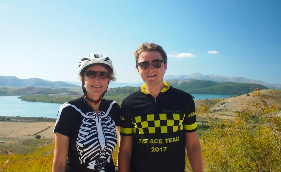 5 star review from Cressida Dawson, Jussy, Switzerland