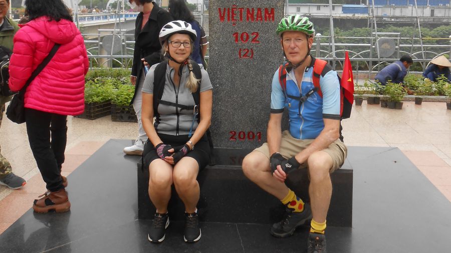 5 star review from Henriette and Geoff, London, England, UK