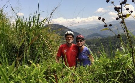 4 star review from Larry Nafziger &  Jane Snider, Ottawa, Canada
