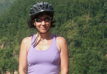 5 star review from Jo Reaves, Edinburgh, Scotland, UK