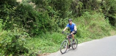 5 star review from Allan Meek, Cardiff, Wales