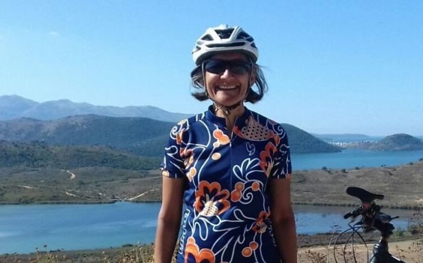 5 star review from Minaxi Patel, London, England, UK