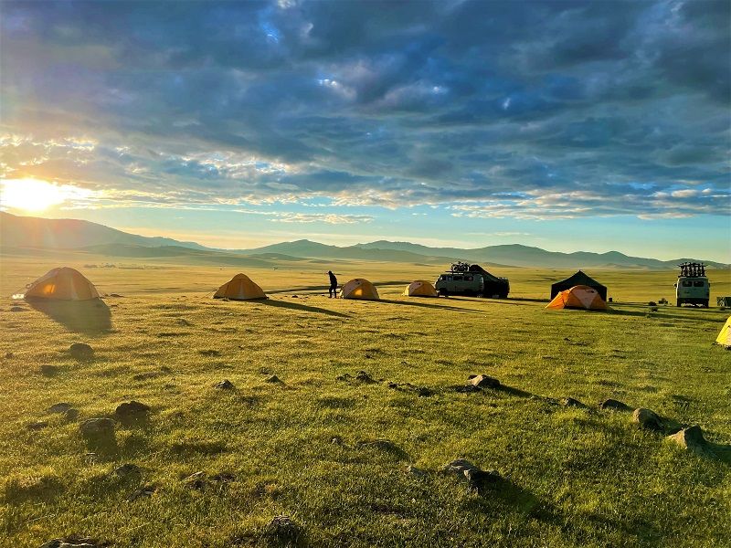 5 star review from Karen Karnuta, Colorado, USA