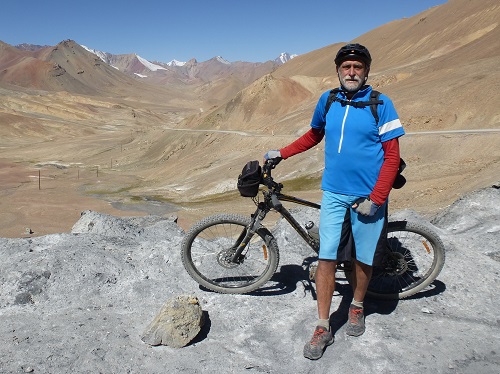 4 star review from Peter Dilks, Christchurch, New Zealand