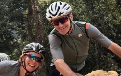 5 star review from Philippa & Rob Middleton, Poole, England, UK
